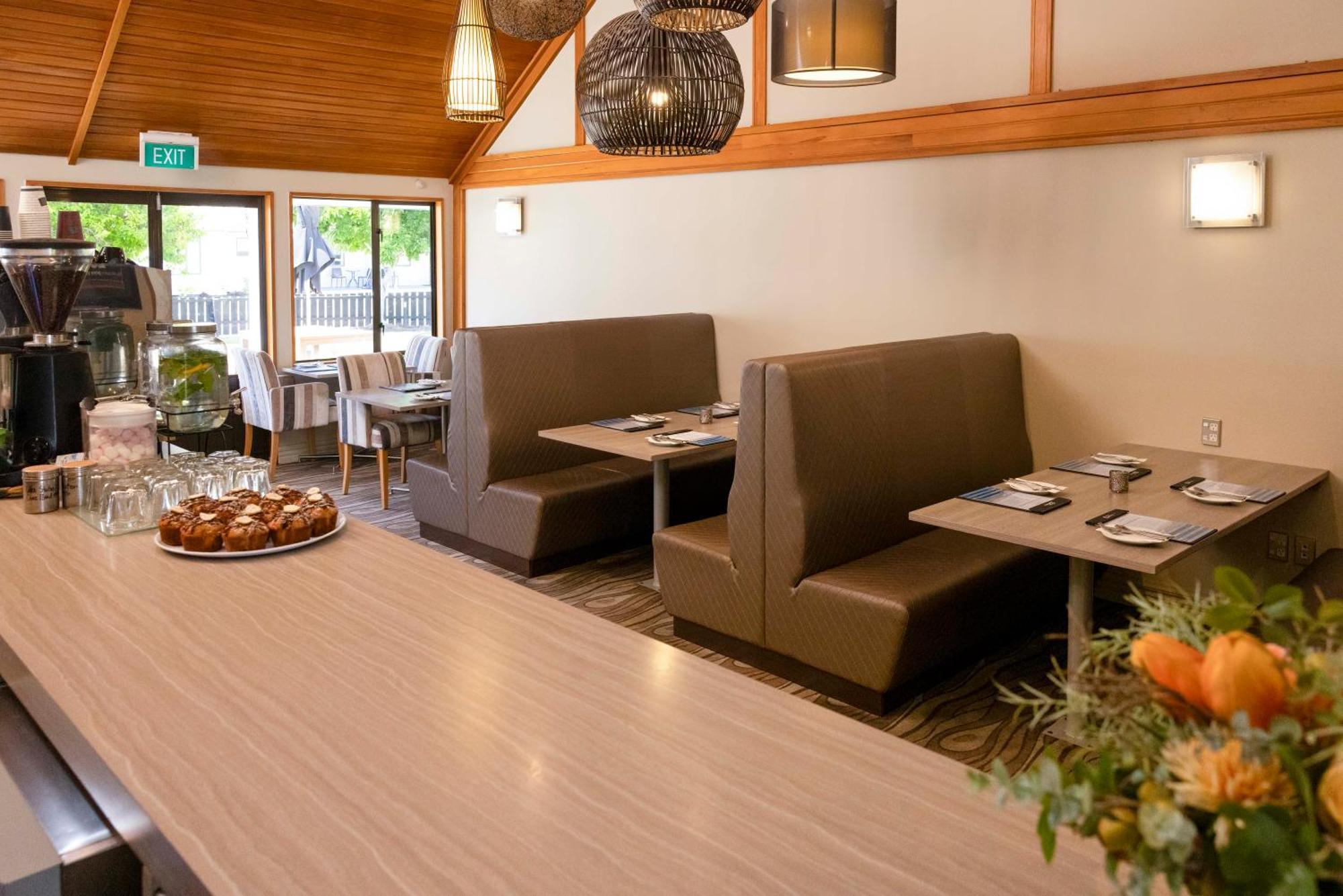 Airport Gateway Hotel Крайстчърч Екстериор снимка